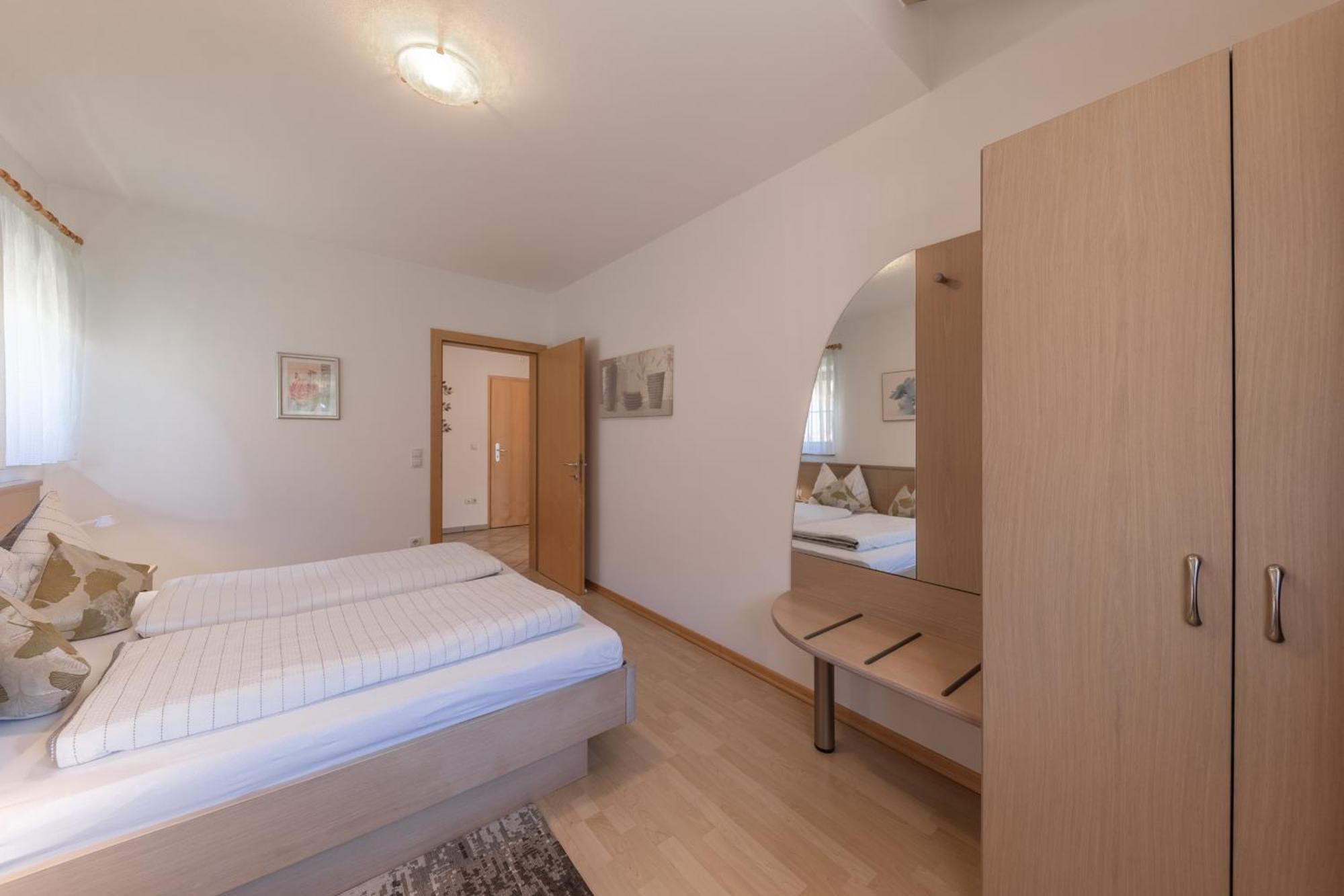 Apartament St. Josefhof Caldaro Zewnętrze zdjęcie